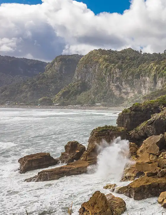 Punakaiki Pancake Rocks - campervan in Greymouth New Zealand