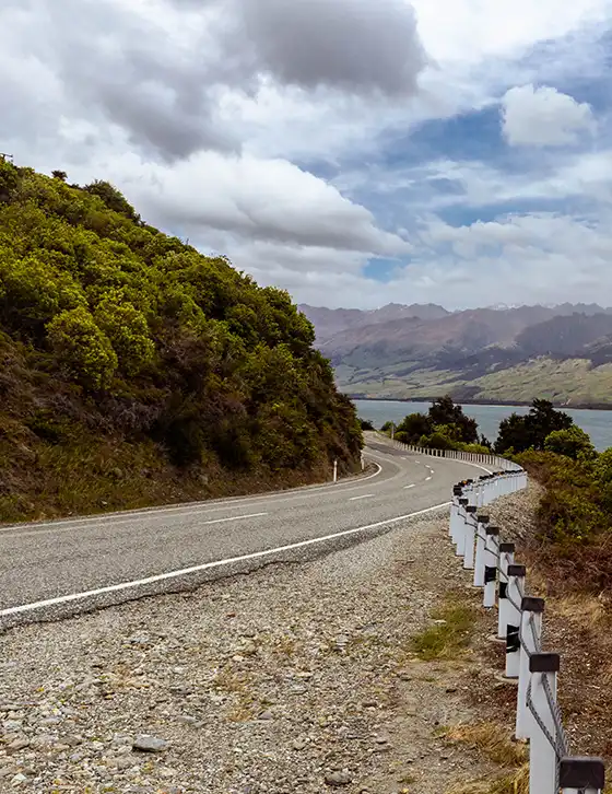 Lake Wanaka - Motorhome rental in Queenstown New Zealand
