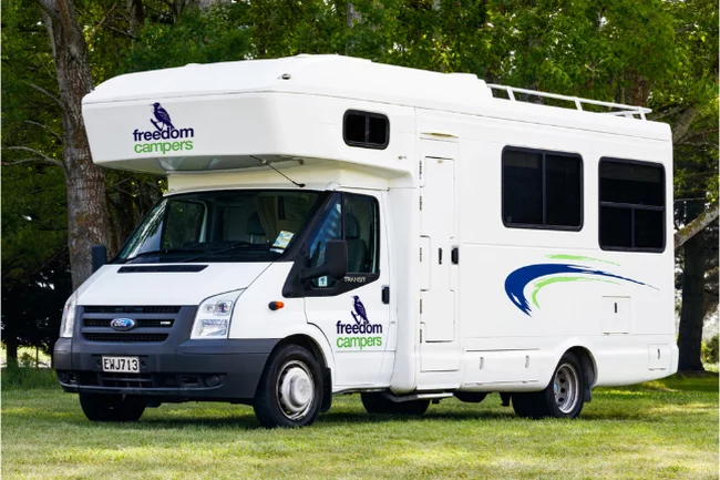 Freedom Campers in New Zealand